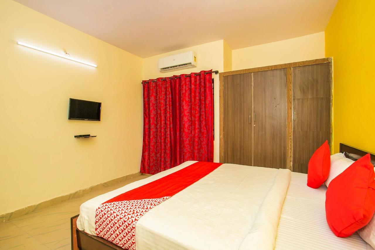 Hotel Oyo 16500 Airport Royal Comforts Yelahanka Esterno foto