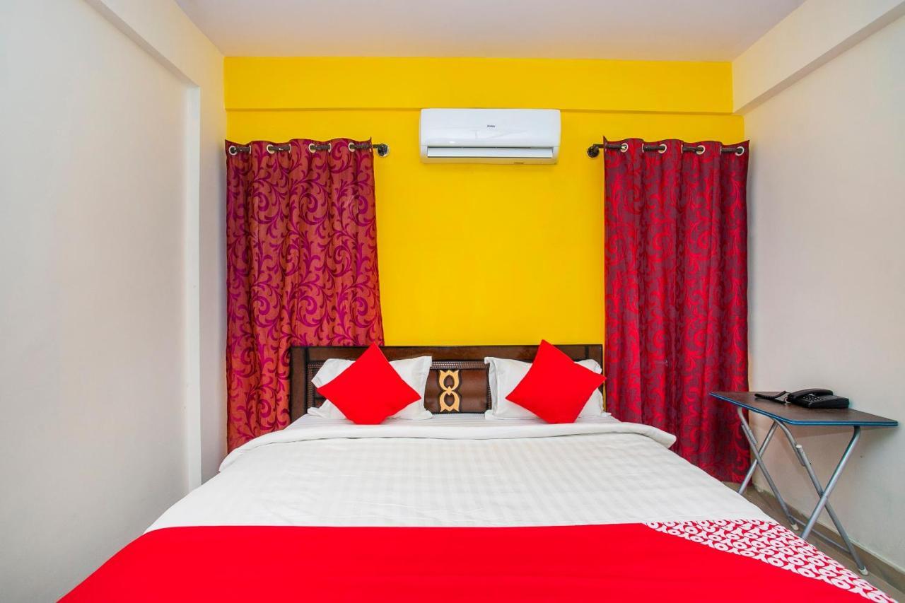 Hotel Oyo 16500 Airport Royal Comforts Yelahanka Esterno foto